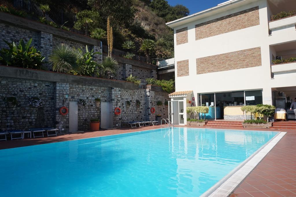 Bay Palace Mazzaro Taormina Exteriör bild